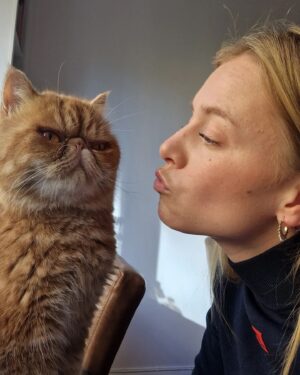 Clara Henry Instagram - A puss with the puss #åhhelgakatt