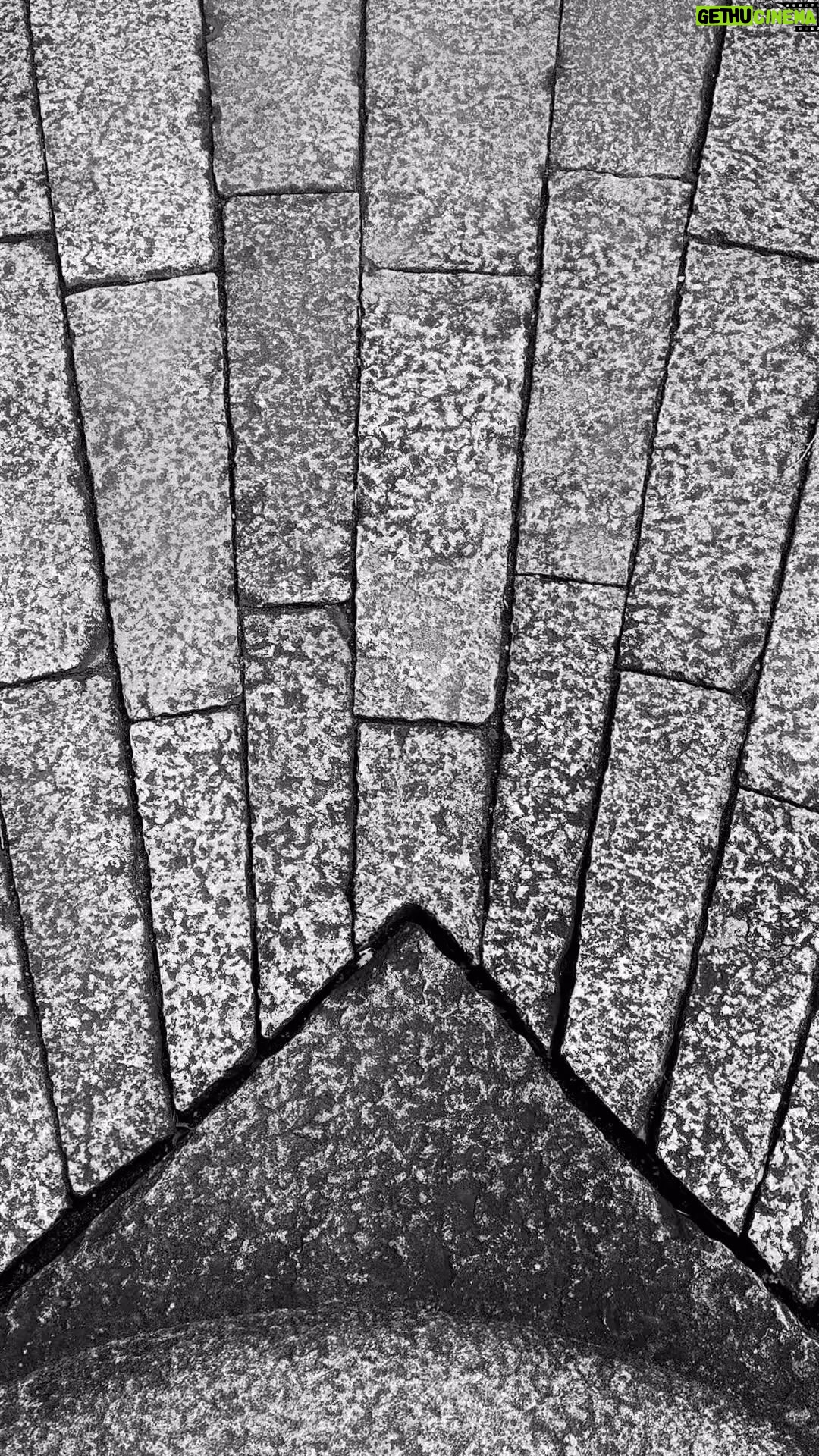 Clare Waight Keller Instagram - Beautiful day at the fantastic Enoura Observatory in Odawara by one of my favourite Japanese architects Hiroshi Sugimoto 🩶🩶