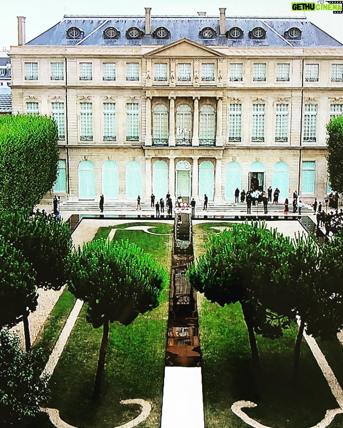 Clare Waight Keller - 1.5K Likes - The next couture chapter was Caraman - I named this collection after the 19th century townhouse originally built for the Duke of Caraman. This beautiful building became the Haute Couture atelier and salon of Hubert de Givenchy, where it still remains today on Avenue George V.
I think for many people this was one of those shows that really resonated deeply with the story of Givenchy.
It was a moment that really struck a very emotional chord with the audience and my team backstage, particularly as it was so soon after both the Royal Wedding and Hubertβs death.
I had always personally felt that the Givenchy archives were a mystery, rarely seen in public exhibitions nor books despite his extraordinary contributions to fashion in film and the history of fashion in celebrity culture.
I felt a profound connection to his craft as I searched through his legacy to honour his life through this show. I wanted to capture the essence of his work and vision of women through my own lens.
In the images here - the looks hanging in the Couture salon, the show venue in the MusΓ©e de Archives garden in the heart of the Marais on a stunning summer evening, rehearsals in the afternoon before the show with the production team still finishing the set up, whilst Iβm listening to the music to set the pace of the models.
#hautecouture #paris #fashion #style #audreyhepburn #givenchy