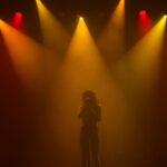 Clarice Falcão Instagram - RIO foi lindo trabalhar nesse show!! nem sei porque eu trabalho tão pouco... 🩷 obrigada @teatroclaromaisrj @looksdepaiva @guerrinha.gpgc @manuellaterra @h4n0l0 @rinoprod @hjvilhenap @pedrocapao @tellexotica @rodrigogrisalho @piugontijo @filipefilipefilipef @goraduerra @danielpandelocorrea @gan.sho @nilomendesc 📸: @goraduerra