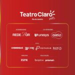 Clarice Falcão Instagram - Clarice Falcão desembarca com seu novo show "TRUQUE" no palco do Teatro Claro MAIS RJ! ✨ Clarice Falcão é reconhecida por suas habilidades como cantora, compositora, atriz e roteirista. Após ganhar destaque como atriz no coletivo Portas dos Fundos, ela deu início à sua carreira musical há 10 anos com o álbum “Monomania”, que recebeu elogios e lhe rendeu uma indicação ao Grammy Latino. Em seguida, lançou “Problema Meu” (2016), caracterizado por sua sinceridade ácida, e “Tem Conserto” (2019), que apresenta uma exploração honesta da mente atribulada. Agora, após estrelar e criar o sucesso “Eleita” (2022) para a Amazon Prime Video, Clarice retorna com seu trabalho mais recente, o álbum visual “Truque”, que mergulha no tema do afeto e sobre a magia que é se apaixonar. 🎶 Show 🗓️ 11 de Maio 🕒 Sábado às 20h 🎟 Garanta já o seu ingresso em Uhuu.com | link na bio! #DescriçãoDeImagem Arte anunciando o show Truque da cantora Clarice Falcão. Em destaque aparecem fotos da cantora em preto e branco, simulando colagens de jornais antigos. Nas fotos ela usa figurinos distintos, que situam os vários momentos de sua carreira. O espetáculo acontecerá no dia 11 de Maio, sábado às 20h. Classificação 16 anos. Todas as sessões do Teatro Claro MAIS RJ são acessíveis em Libras, Audiodescrição e Legendas.