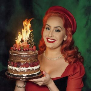 Claudia Sandoval Instagram - @epikapp_official does it Again! Feliz Navidad y Felices Fiestas Familia! This is Chef Claudia signing off for the Holidays! 😘😘😘