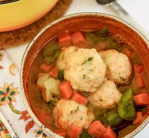 Claudia Sandoval Instagram - In Mexico, Valentine’s Day is known as “El Dia Del Amor y La Amistad” - the Day of Love and Friendship.  Today, for the first time ever, I’m sharing 3 of our families most prized soup recipes. Love you! Happy Valentine’s Day! 

Read the full article at @sandiegouniontribune 

Thanks Caron Golden and @tamayomedia