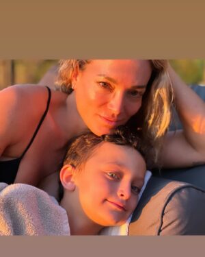 Claudia Albertario Instagram - ᴬˡᵍᵘⁿᵃˢ ᵈᵉ ᶜᵒˢᵗᵃ ʳⁱᶜᵃ 🇨🇷🤙

#familytime #SantaTeresaCR
#CostaRica #puravida #ParaísoTropical #NaturalezaCostarricense #VidaPlayera