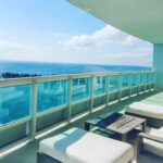 Claudia Albertario Instagram - •𝐅𝐎𝐑 𝐒𝐀𝐋𝐄∙ 𝐒𝐚𝐧𝐭𝐚 𝐌𝐚𝐫𝐢𝐚 𝐁𝐫𝐢𝐜𝐤𝐞𝐥𝐥 Prestigious Residences 1643 Brickell Ave # 3504 Miami, FL 33129 BEDS: 4 | BATHS: 5.5 | 4,030 SQ.FT List Price : $4,950,000.00 Introducing an exquisite flow-through residence located in the renowned Santa Maria Building, situated in the bustling area of Miami. The spacious living areas are complemented by expansive terraces, providing breathtaking panoramic views of both the Miami skyline and Biscayne Bay. In addition to its prime location, residents of Santa Maria can enjoy a wide range of amenities such as resident clubhouse, a rooftop fitness center, a bayfront pool, a marina and a tennis court. The building also house a restaurant, while the lush grounds include a historic mansion, with convenient access to Downtown, Miami, Brickell, and Coconut Grove. This property is perfectly situated for those seeking the ultimate Miami lifestyle. •𝐏𝐀𝐑𝐀 𝐕𝐄𝐍𝐓𝐀∙ 𝐒𝐚𝐧𝐭𝐚 𝐌𝐚𝐫𝐢𝐚 𝐁𝐫𝐢𝐜𝐤𝐞𝐥𝐥 Prestigiosa Residencia 1643 Brickell Ave # 3504 Miami, FL 33129 CAMAS: 4 | BAÑOS: 5,5 | 4.030 PIES CUADRADOS Precio de lista: $4.950,000,00 Presentamos una exquisita residencia de lujo ubicada en el famoso edificio de Santa María, situado en la bulliciosa zona de Miami. La amplia sal de estar se complementa con amplias terrazas, que ofrecen impresionantes vistas panorámicas tanto del horizonte de Miami como de la bahía de Biscayne. Además de su ubicación privilegiada, los residentes de Santa María pueden disfrutar de una amplia gama de servicios, como una casa club para residentes, un gimnasio en la azotea, una piscina frente a la bahía, un puerto deportivo y una pista de tenis. El edificio también alberga un restaurante, mientras que los exuberantes jardines incluyen una mansión histórica, con cómodo acceso al centro de la ciudad, Miami, Brickell y Coconut Grove. Esta propiedad está perfectamente situada para aquellos que buscan el mejor estilo de vida de Miami. ✔️Info bio #fortunechristiesinternationalrealestate #realestate #lifestile