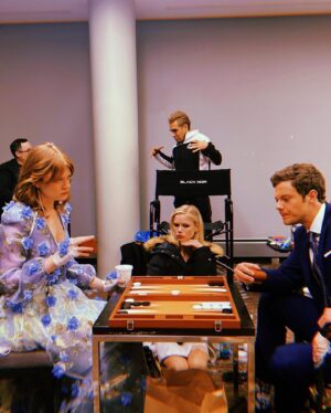 Claudia Doumit Instagram - @theboystv S3 BTS. Happy finale, baby ✌🏼