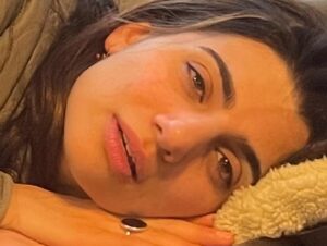 Claudia Doumit Instagram - That’s a wrap on S4 of @theboystv 💋 Please nobody call me for a week.
