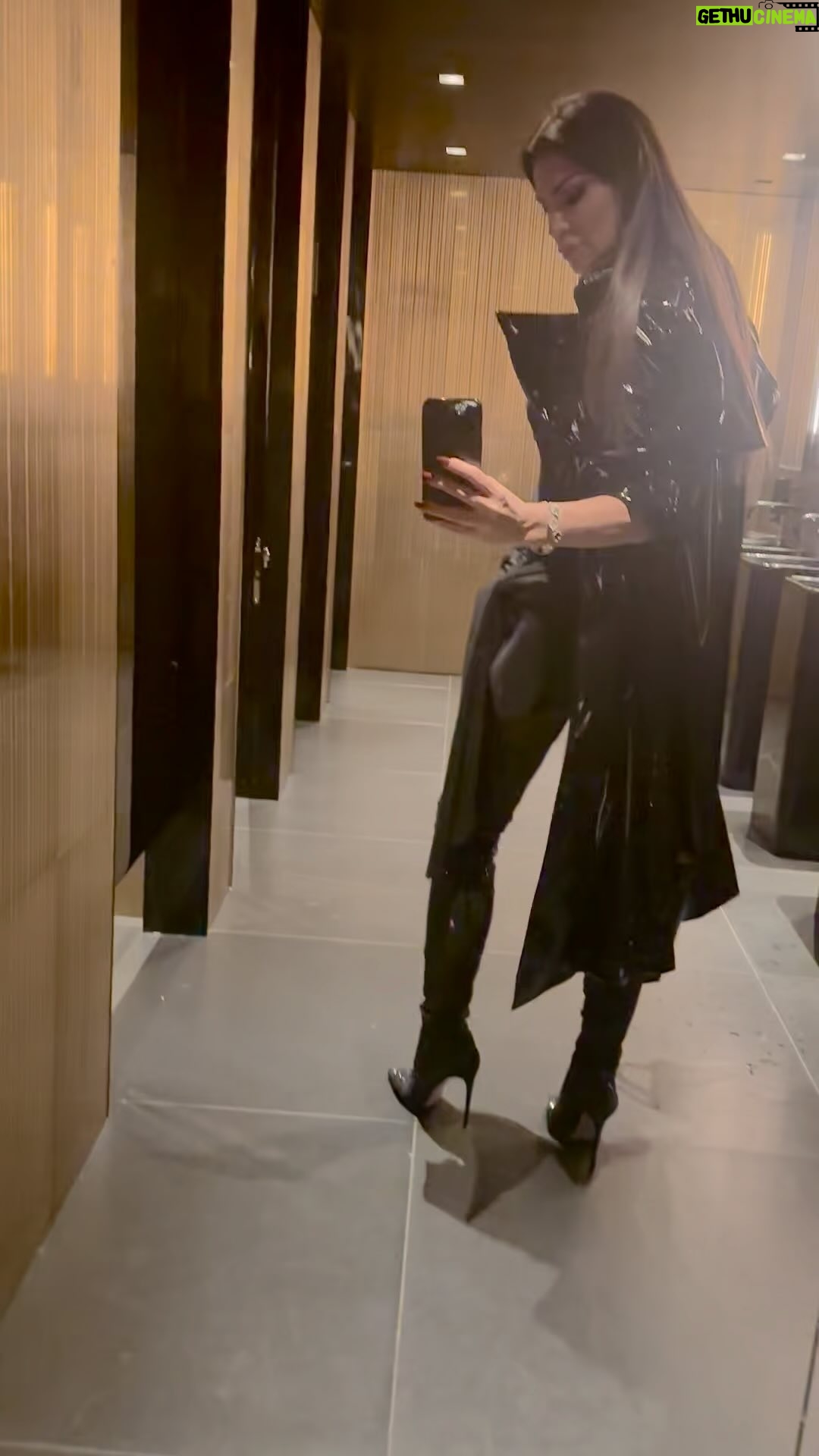 Claudia Galanti - 14.3K Likes -