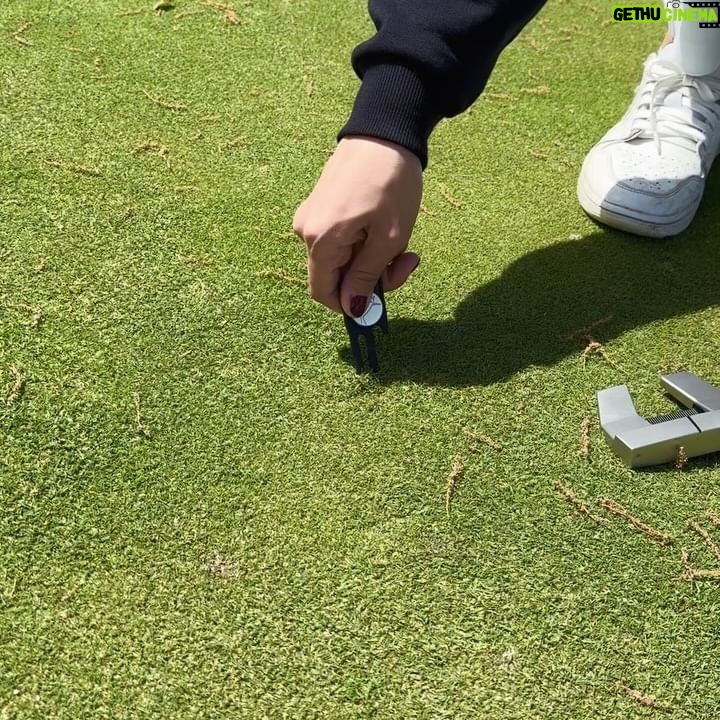 Claudia Kim Instagram - ..my healing place ๐ฉต Thank you my Dallas golf idols! (65ํ..PGA๋ฃฐ๋๋ก ์ ์ ์๋ผ๋. my crazy ๊ณจํ์ฌ์ ๋ค. ๊ทธ ์ฌ์ด์์ ์ ๋ ์๊ธฐ ๋ณ์๋ฆฌ ๊ณจํผ์ง๋ง, ํ๋ณตํด์๐ฉต)