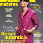 Claudia Pandolfi Instagram - Oggi in edicola su @donnamoderna c’è una bella intervista di @isabyte, le foto di @fabio_lovino_ e gli abiti di @federicatosi E poco importa se hanno sbagliato il nome del personaggio: nonostante Ramona sia un nome interessantissimo, nei #peggiorigiorni sono Tiziana. @massimilianobruno2020 @edoardoleo @iif_gram @visionfilmdistribution