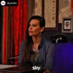 Claudia Pandolfi Instagram - Cosa succederebbe se, per risolvere una misteriosa sparizione, vi ritrovaste catapultati nell'estate del 1990? #UnEstateFa da ottobre su Sky. #SkyOriginal Foto: @francesco_berardinelli