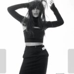 Claudia Pandolfi Instagram - ELLE ❣️ @elle_italia Intervista di @silvialocatelli_elle In copertina blazer @numeroventuno Minidress @federicatosi Gioielli @crivelliofficial Styling @monicacuretti Ph. @adrianorusso_studio Hair @ezio_diaferia_ Mua @chiaracorsaletti e @camillaguadagnolimua Ha collaborato @gabrieleciciriello Eternamene grata a @fdsmanagement ❣️