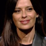 Claudia Pandolfi Instagram - Tra i protagonisti della nuova serie Sky “Un’estate fa”, Claudia Pandolfi ripercorre la sua vita e la sua carriera tra ricordi, ironia, aneddoti, gratitudine e tanto tanto #cinema