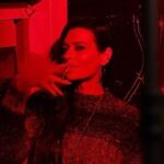 Claudia Pandolfi Instagram - Con Costanza. Foto ❣️ @francesco_berardinelli {Scusa Fra.. Se volete vederle in alta definizione andate sulla pagina del fotografo...} #unestatefa @skyitalia @nowtvit #skyoriginal @fabulapictures @fdsmanagement