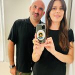 Claudia Pandolfi Instagram - Che cover Fra. • • • (È il suo telefono, io sò romanista)