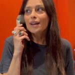 Claudia Pandolfi Instagram – 🐼 Farsi rimproverare da @missipanda con stile ✔️

#UnProfessore #UnProfessore2 #AlessandroGassmann #ClaudiaPandolfi #NicolasMaupas #DamianoGavino #DomenicoCuomo #Rai1 #RaiPlay #BanijayStudiosItaly #WeAreBanijay