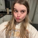 Claudie Mercier Instagram - But FIRST, let me take a selfie 💁🏼‍♀️