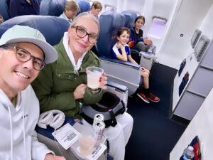 Clea Shearer Instagram - Headed home to LA for Thanksgiving. So beyond grateful for this family of mine! What a gift. Xoxo ♥️