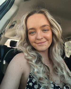Cleo Massey Instagram - It feels so good to feel ALIVE again 🌞🧡 A public shout out to my husbandddd who has gone above and beyond for me in the first few months of pregnancy. I didn’t think I could love you anymore, but turns out I was wrong 🤣 How you made me laugh and feel good about myself during those first couple of months I don’t know - but you did it constantly! This little baby doesn’t know how lucky they are to have the kindest, most loving Dadda!! I love you x