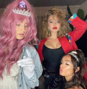 Clodelle Instagram - 80´s prom night