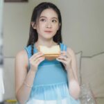 Cloud Wan Instagram - Friday nightttt (⁎⁍̴̛ᴗ⁍̴̛⁎) Is it weird if I’m craving some sandwiches right now 😝😝 最近成日想食包～點解呢！