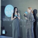 Cloud Wan Instagram - 「半分鐘，若靜靜的相擁…」 INTRODUCTION TO PAIN 聽日正式出碟啦～ 大個女啦～ Thank you everyone for coming ytd night! Thank you @kkbox_hk @mediaasiamusic 💖 見到你地一個二個眼紅紅又拎紙巾咁( ･᷄ὢ･᷅ ) 聽日帶埋我翻屋企就唔洗喊啦 🫶🏻🥹😆 Hopefully I’ll see you all tmr 🤍 聽日有緣就見到 🫶🏻 And I’m forever grateful for these beautiful souls. I would have never made it without your love. Makeup @ki.neks_ho Hair @wingwong_wingwong @theattichongkong Styling @chkitmatthew My anchor @janicepun @mandygoo Big bro @sotoc
