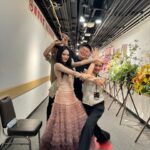 Cloud Wan Instagram - WHAT A TEAM… 當你想同大家好好地影張相🥺🥺🥺🥺🥺 事情逐漸失控～～～ 我地可以擁有一張合照嗎？😆😆 @wingwong_wingwong @chkitmatthew @ki.neks_ho 正確示範 @janicepun @mandygoo @jayfungmusic