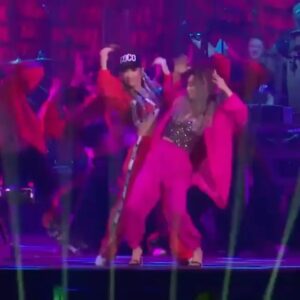 CoCo Lee Instagram - 1 year ago today was my “You & I” concert in Taipei with my surprise guest super diva  @jolin_cai  What an unforgettable night....love u all so much.. credit to @wcl103 for footage💖💖💖💖
#You&I #taipei #cocolee #jolincai #socrazy #girlpower #unforgettablemoments