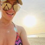 CoCo Lee Instagram - Here comes the sun.. do do do do...🌞🎼🎼 we all need a bit of sunshine right now. #sunnyday #positivevibes #staypositive💯