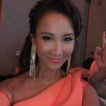 CoCo Lee Instagram - How about this orange nyon moon lover look??? 😉😘 沒想到螢光橙色除了適合活潑型格的服飾，配上優雅的裙子👗 會有另一種感覺，怎樣，好看吧😌 On CoCo... Dress @toni_maticevski Shoes @giuseppezanotti #styledbyMMC #月光愛人 #alovebeforetime #COCOLEE #李玟 #COCO李玟 #李玟