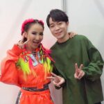 CoCo Lee Instagram - Felt like I have known him for years eventho it was only our first time meeting @imqingfeng ,so talented and brutally funny. 😆Please support QingFeng solo debut album!!!!! 👍🏽💪🏼💖💕 第一次見面卻感覺認識很久，特別親切😁 青峰 @imqingfeng 超有才，有內涵 又幽默👍👍 很💜你為我創作的《#想念你的夜》，我還在等你寫給我這首歌的Part 2 喔😆😆 #要支持他首張個人專輯喔 #太空人