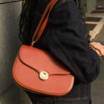 Coco Rebecca Edogamhe Instagram - You know is Loro Piana when you see it 💫💃🏽🫶🏽 📸 @minia.photos @loropiana #loropianaghierabag #inpartnershipwithloropiana #loropiana