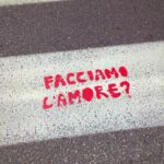 Coco Rebecca Edogamhe Instagram - Negli scorsi giorni sono stata meno attiva del solito , perché ho notato che avevo bisogno di prendere un po’ le distanze e che non avevo tante cose da dire, da comunicare o da far vedere. Sono state settimane intense e continueranno ad esserlo, sia per quello che sta succedendo nel mondo, nel nostro paese e nella quotidianità. Una lavatrice di eccitazione, gratitudine, tristezza, rabbia, dolore, dolore, paura, felicità e per metabolizzare tutto è giusto distaccarsi un attimo ❤️‍🩹🫂