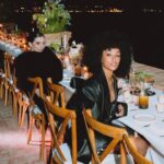 Coco Rebecca Edogamhe Instagram - 24h con @theattico Napoli Vista Mare 🥹🤸🏽‍♀️⭐️🍕