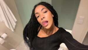 Coco Rebecca Edogamhe Instagram - come nel 2017
