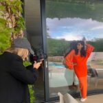 Collien Ulmen-Fernandes Instagram - …verkleidet als Orange bei einem #Covershooting auf #Mallooorcaaa #😁📸⛱️🍊😎☀️