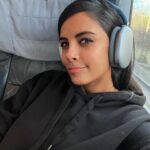 Collien Ulmen-Fernandes Instagram – Doch noch einen Zug gefunden. 
Nun auf dem Weg zur nächsten Produktion in Kölle.