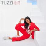 Collien Ulmen-Fernandes Instagram – Ich freue mich soooo verkünden zu dürfen, dass ich das neue Testimonial von TUZZI bin. 🥳
Zum Auftakt gab‘s ein schönes Shooting in einem White Studio auf Mallorca. ☀️📸
Und das (tadaaaaaaaa) ist das Ergebnis…
 
@tuzzi_official 
 
#Werbekooperation 
#Testimonial 
#tuzzi #tuzzicollection