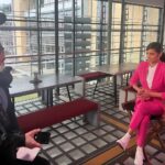 Collien Ulmen-Fernandes Instagram - Im Interview mit BRISANT (Morgen um 17.15 in der ARD) Zu unserem neuesten ARD-Filmprojekt BOOM in dem ich Alex spiele, Chefin von Paule (Alicia von Rittberg) und Managerin der Girlband BOOM (Lea Drinda, Via Jikeli, Sira-Anna Faal) die auseinander zu brechen droht. Ein wahnsinnig schönes #ardkultur - Filmprojekt, sehr einfühlsam inszeniert von @hanna_seidel_ mit krasser Frauenquote: 100 % darstellende Frauen und ein männlicher Erzähler… 😱 Eko Fresh @ekofreezy ▶️ Film-Ausschnitte in der Story Der ganze Film (Link in Bio) @ard @ardkultur @drivebeta @mdr_mitteldeutscherrundfunk @lukasundben_gbr @alicia.von.rittberg @drindalea @wasviamaria @sirafaal