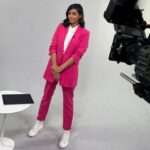 Collien Ulmen-Fernandes Instagram - In den RTL-Studios. Bei der Moderation für ein schönes, kleines VOX-Format zu einem sehr wichtigen Thema. Demnächst in der Prime Time. Ich geb Bescheid…