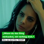 Collien Ulmen-Fernandes Instagram - Leude, kleiner Film-Tipp zum Wochenende: Unser schönes ARD-Film-Projekt 💥 Boom 💥 So abgefuckt wie in diesem Film habt ihr mich definitiv noch nie gesehen… Ich spiele Alex, abgebrühte Plattenfirmen-Bossin und Managerin der Girlband BOOM. Eine Band, 1000 Probleme… Mit: Alicia von Rittberg, Lea Drinda, Via Jikeli, Sira-Anna Faal #BoomBoomBoom #ardkultur 🎥 🪩🤘🏾🎵🎶🎉🎬 ▶️ Ausschnitte des Filmes in der Story Der ganze Film @ardmediathek (Link in Bio) @ard @ardkultur @drivebeta @mdr_mitteldeutscherrundfunk @lukasundben_gbr @hanna_seidel_