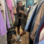Collien Ulmen-Fernandes Instagram - Nächstes Projekt! Nächste Anprobe! 🥸✌🏽 🧢🥾👷🏾👕👗🤠🩴👚👞👢🎩👩🏽‍🎤💂🏽‍♂️😎 Und vorher noch das erste Jury-Meeting für DER DEUTSCHE FERNSEHPREIS in diesem Jahr.. 🎥🏆🎬