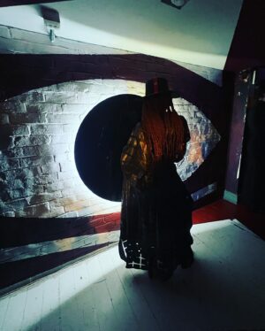 Comfort Fedoke Instagram - 💫GALA NIGHT💫
Happy to share that I’m now a part of the Cabaret London Choreography team as Associate Choreographer. @kitkatclubldn 
It’s been an intense couple of months settling into this world but the cast makes the chaos worth it! BIG LOVE to @kayla_lomas & @juliachenghoa for bringing me on the team I’m forever grateful and can’t wait to rediscover myself here. Can’t forget @alanna_kajdi super grateful for your warm welcome .

Thank you @youmeewee for this amazing outfit! It’s stunning and was definitely a showstopper 🔥🔥🔥🔥

If you’re visiting London come by and check out our new cast, their absolutely delicious 😜

HERE WE GO A NEW CHAPTER, A NEW CHALLENGE, IN A DIFFERENT COUNTRY. Let’s see where this takes me next 😜
•
Fit by @youmeewee 
Hat @gladystamezmillinery 
•
#associatechoreographer #godisgood #blessed #Choreographer #kitkatclub #london #lifeisatrip #trusttheprocess #trusttheuniverse #cabaret #london