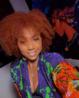Comfort Fedoke Instagram - New Color 🧑🏾‍🦰 Whatcha think?
I think I’m bout to have fun with this 😎
•
Supporting black companies and owners here in London⬇️

Hair color by @hairbyfloria @texturesalonlondon 
Hair product by @4conly 
Shirt by @youmeewee 
#copper #newlook #londonlife #naturalhair #natural #afro #4conly #africanbeauty