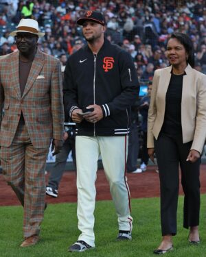 Condoleezza Rice Instagram - Enjoyed celebrating African American Heritage over the weekend with Randy Winn and Bob Kendrick. Thank you @sfgiants for the spirited event.