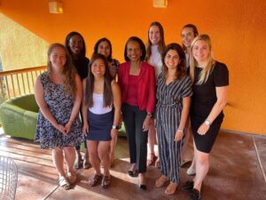 Condoleezza Rice Instagram - As part of @stanfordgsb’s Women in Management series, it was a pleasure meeting with eight remarkable young women graduating from @stanford this weekend. We discussed how to address the most difficult challenges of today and the best ways to effect change. It’s encouraging to see the determination of our next generation to be active in the world and for their belief in what is possible. They give us all great hope for the future.