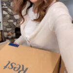 Constance Marie Instagram – Thank you soooo much @rest.duvet
✨🙏🏽✨
I feel a good nights sleep coming my way!!
A gal needs her REST!!!
Pun intended!!
Thank you!!
#Gracias #ThankYou #Sleep #KeepCool #Restduvet #GoodNight #Tuesday #TuesdayMotivation #Sleepytime