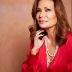 Constance Marie Instagram - Feel Good Friday!!!✨ And how can I not feel good when I have the talented and generous photographer @carlosericlopez taking pics!? ✨📸✨ He is such a lovely human,, always there with a smile to help me feel calm while he takes the fastest most beautiful pics during events! Like this mini session at the @equisculture celebration of the @gloriakellett written hilarious & heartfelt play “One Of The Good Ones” @pasadenaplayhouse (this is the last weekend! GO SEE IT!) ✨ Thank you Carlos for sharing your skills to help showcase our plethora of Latinx talent! You always make me feel so glam! ✨🙏🏽✨ #Friday #feelgoodfriday #FeelGood #photographer #Photos #glam #CarlosEricLopez #Latino #Latinx #Latina #Latine #Gratitude #ThankYou #Fyp #ForYou #foryoupage