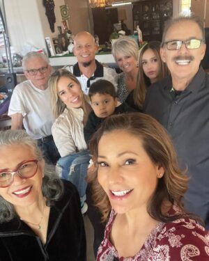 Constance Marie Instagram - From our family to yours,
HAPPY THANKSGIVING or in my case ThanksLiving… long live Tofurkey!
✨🍁❤️✨
No super spreader event for us! 

#BeSafe 
#THURSDAY #THANKFUL #Thanksgiving #happythanksgiving