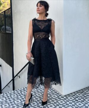 Constance Zimmer Instagram - I got dressed up for my best friend to celebrate her work on #theholdovers at the Oscars! Loved this @united_wood outfit! Loved this glam @violetartistry! Loved the @mayabrenner diamonds!! Loved this night with my bestie of over 25 years! Loved celebrating Hollywood!